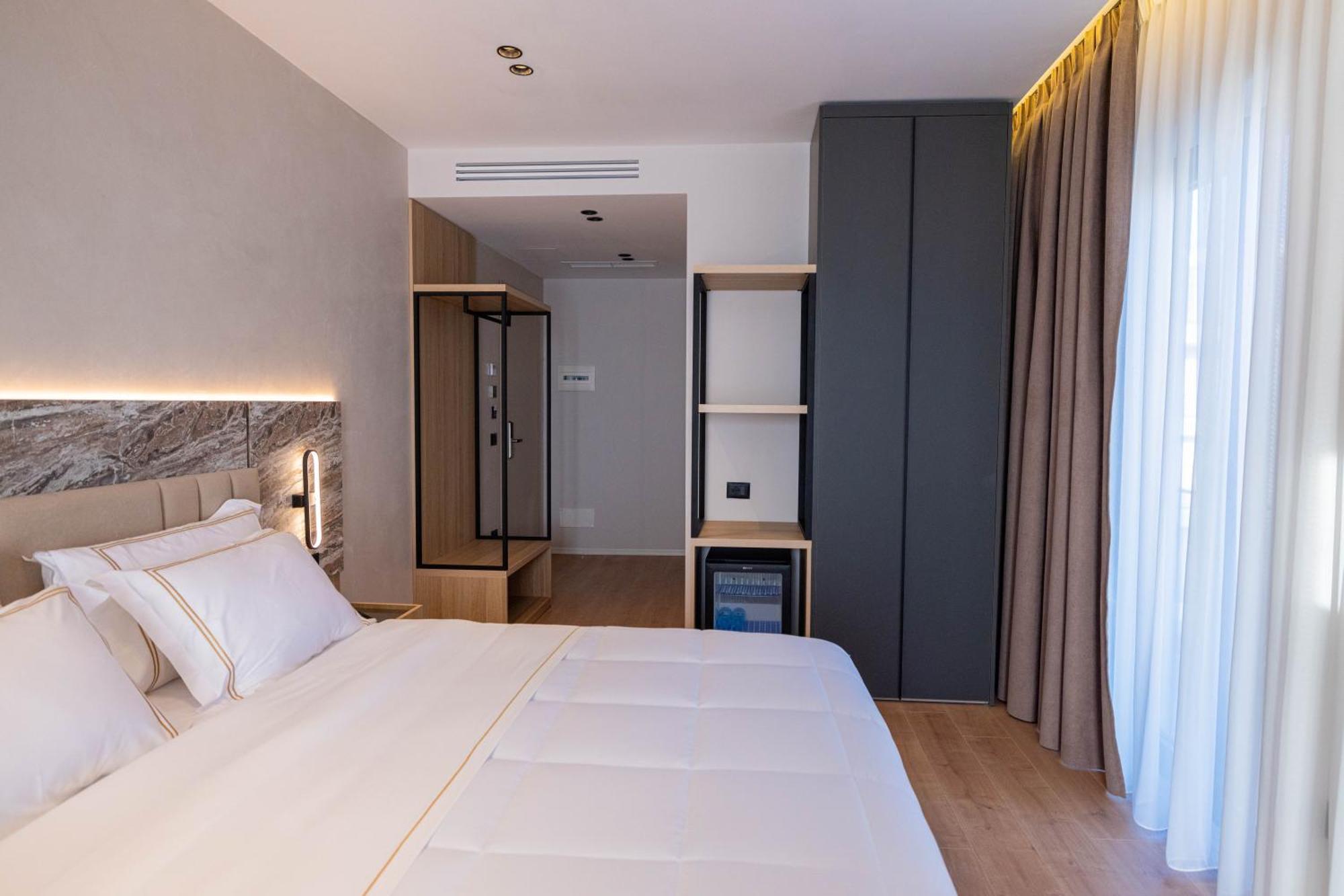 Tris3 Hotel Radhime Ngoại thất bức ảnh