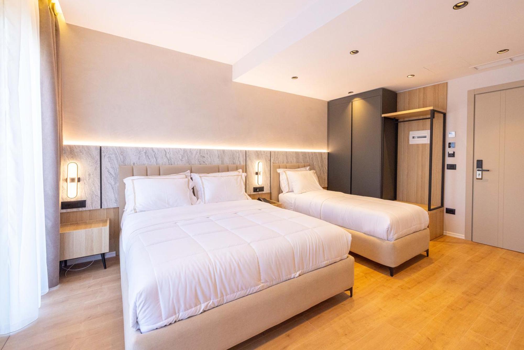 Tris3 Hotel Radhime Ngoại thất bức ảnh